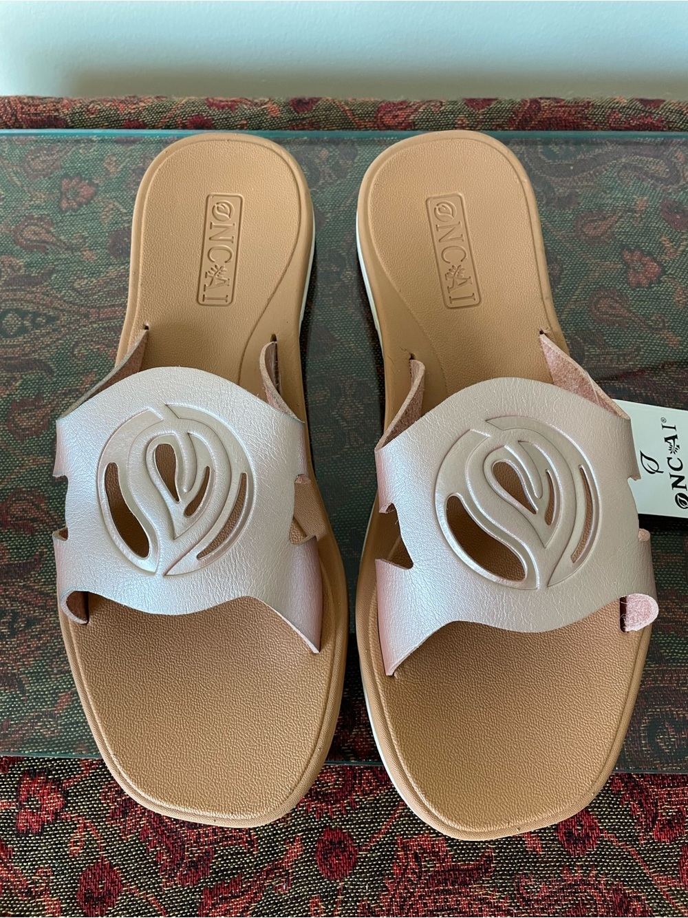 Women’s Pink Slide Sandals – Slip-On Comfort size 10